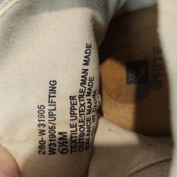 White Mountain Beige Slip On Sneakers Shoes. Uplifting Style.  Size 6.5 - Picture 7 of 8